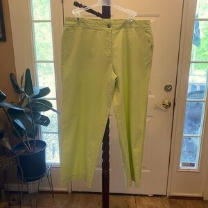 EILEEN FISHER MINT GREEN CARGO STYLE CAPRIS.  SIZE S